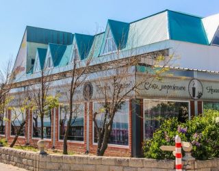 Гостиничный комплекс "Искра"