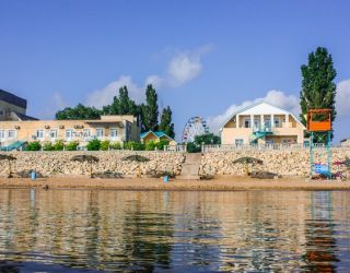 Гостиничный комплекс "Искра"