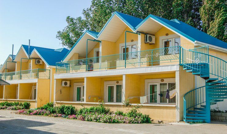 Гостиничный комплекс "Искра"