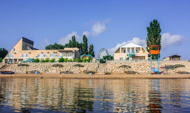 Гостиничный комплекс "Искра"