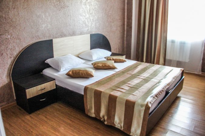 Гостиничный комплекс "Искра"